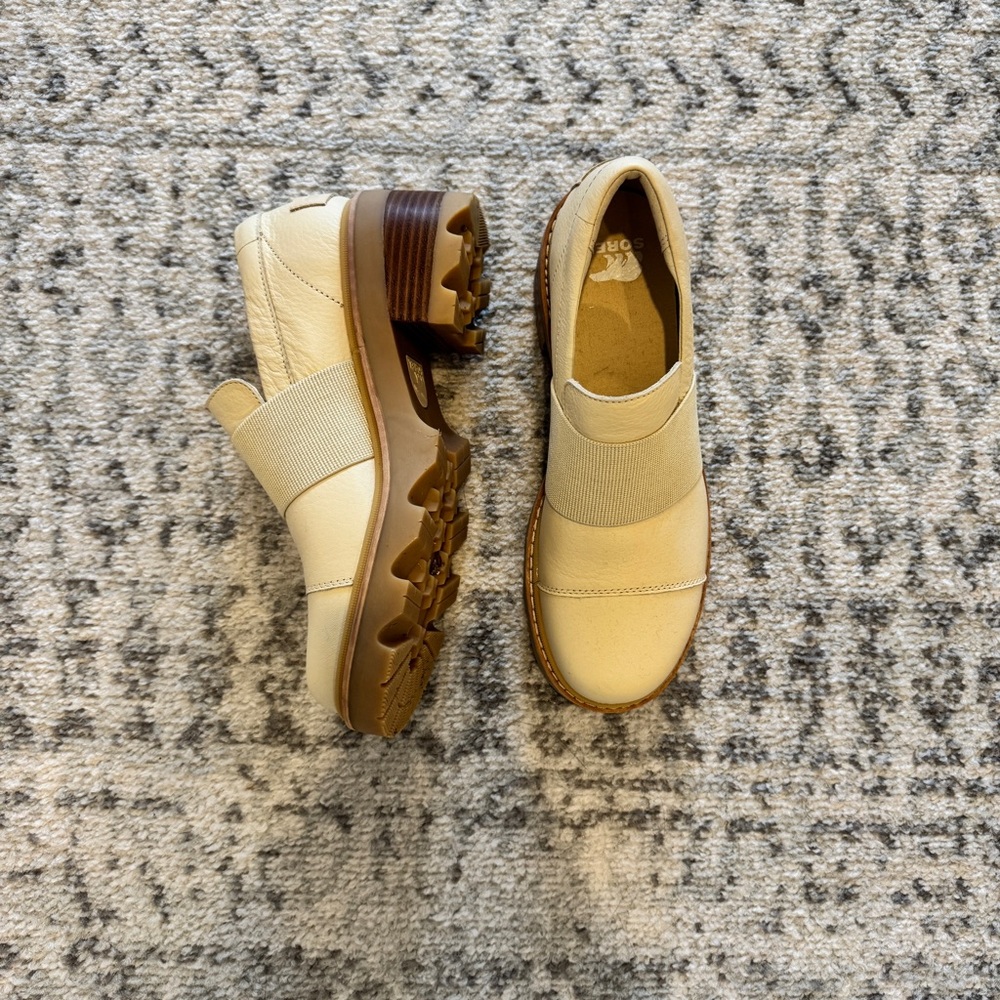 Sorel Beige Slip-On Chunky Loafers
